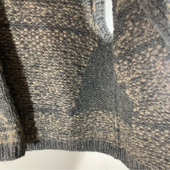 Vintage 79s cowichan  hand made 100% hand made wool cardigan - Picture 14 of 14